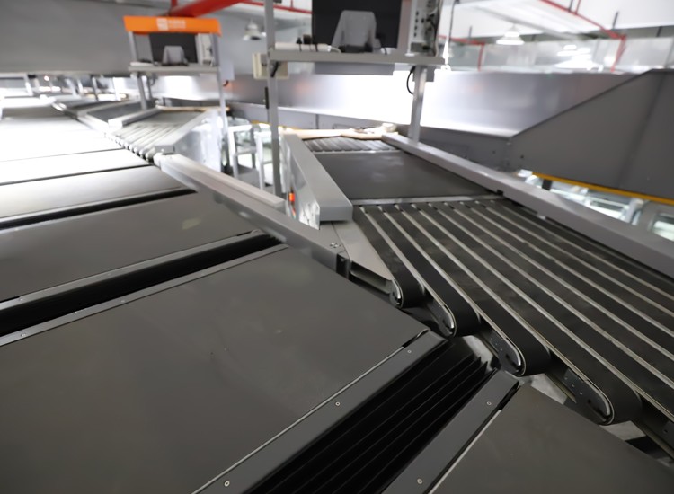 伸縮、轉(zhuǎn)彎機(jī)系列